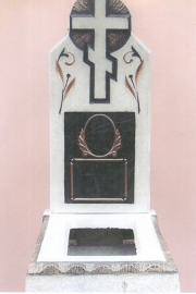 Памятники из мраморной крошки